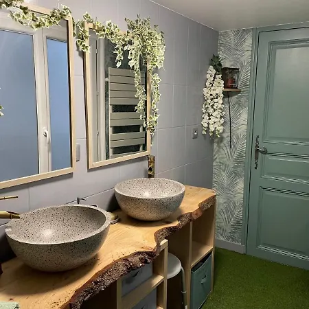 Apartament L Ensorcel Mans, Sejour Magique En Coeur De